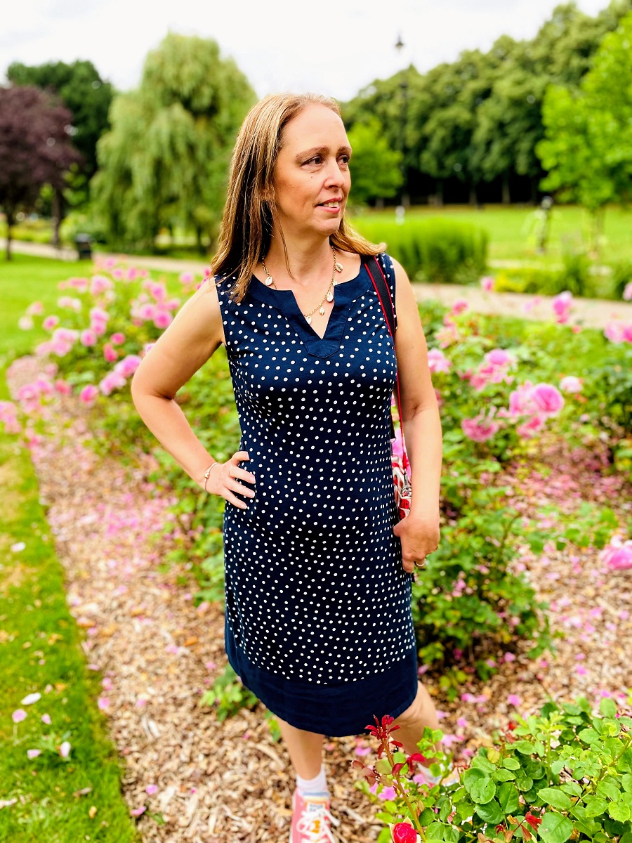 How To Wear Your Bonmarche Printed Jersey Dress With Converse How To Wear Your Bonmarche Printed Jersey Dress With Converse