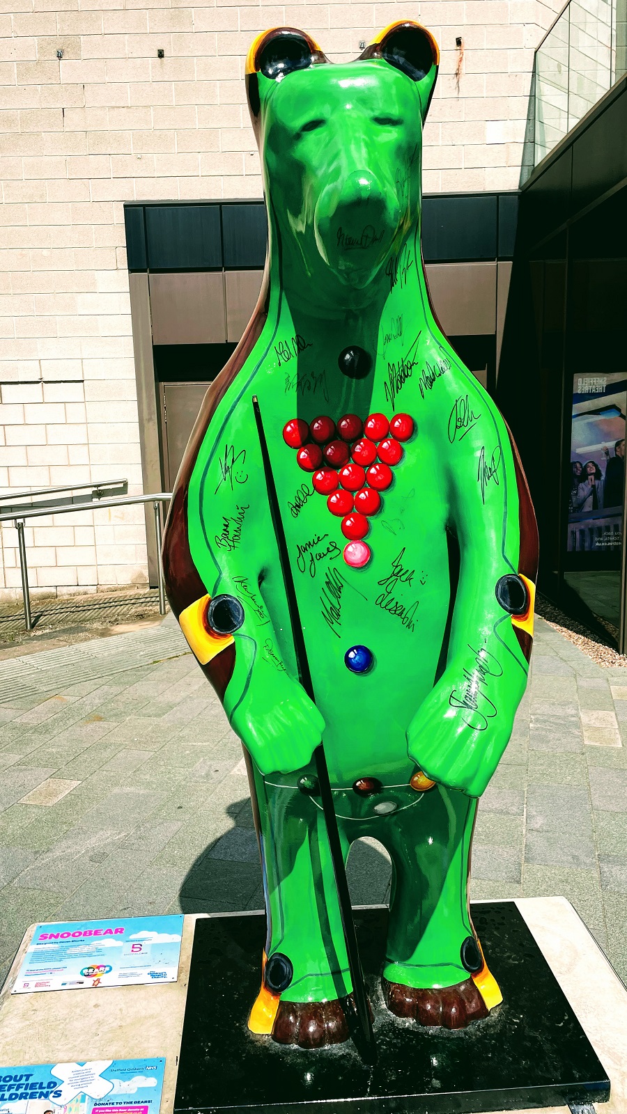 Snoobear & The Bears Of Sheffield A Fun Day Out Exploring Art, City & Charity Trails Snoobear & The Bears Of Sheffield A Fun Day Out Exploring Art, City & Charity Trails.