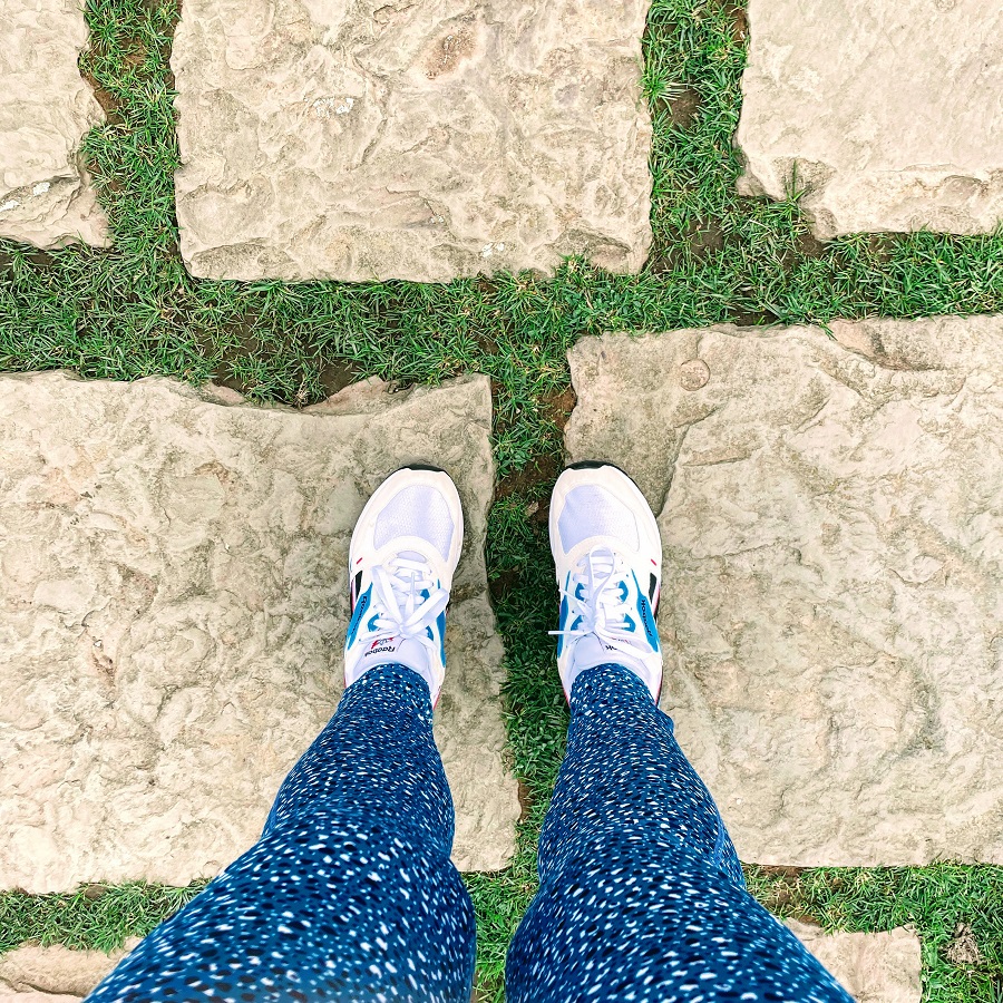 A Walk Up Mam Tor From Castleton In The Peak District A Walk In The Peak District: Winnats Pass