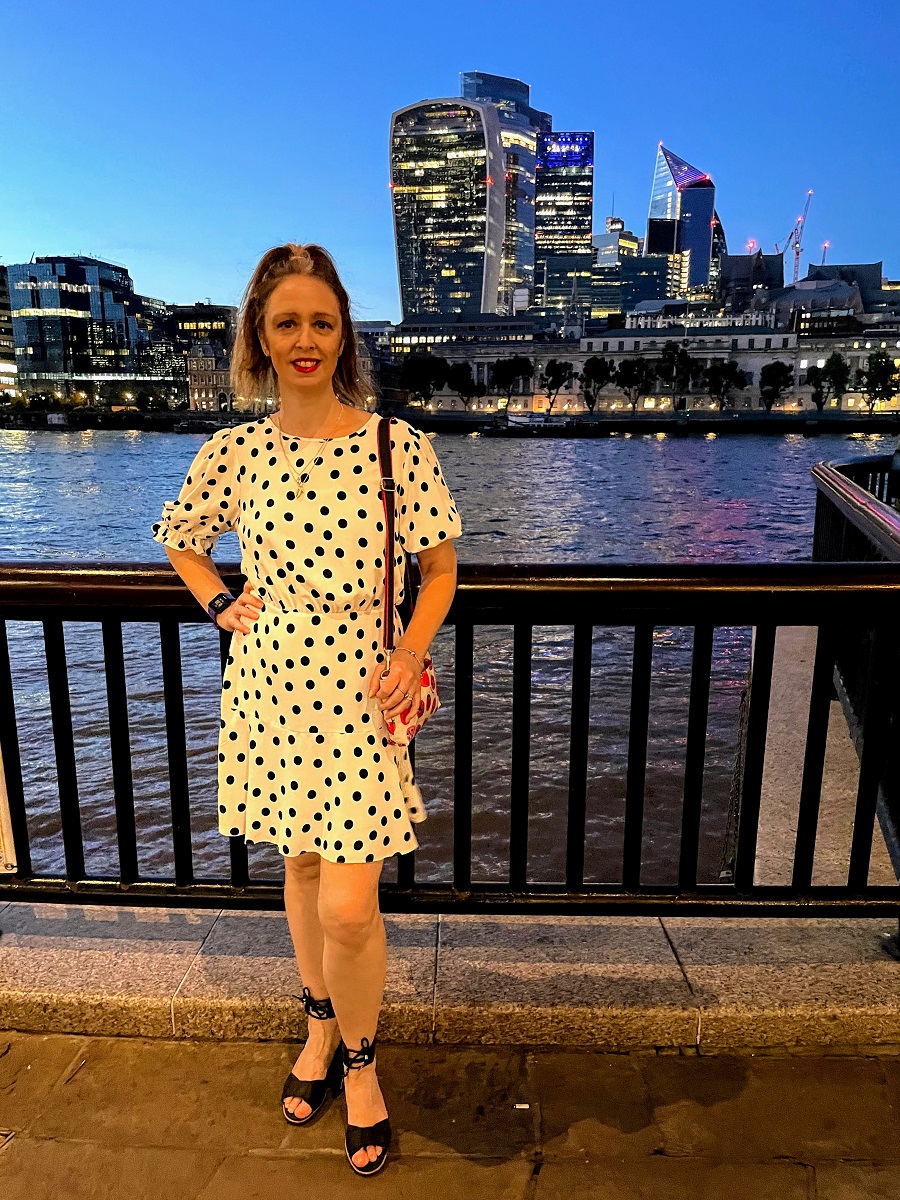 Bright Light Big City That's Where I Want To Be 