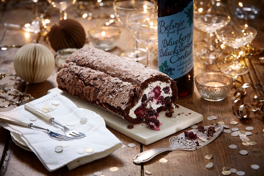 How To Make A Black Forest Gateau Roulade