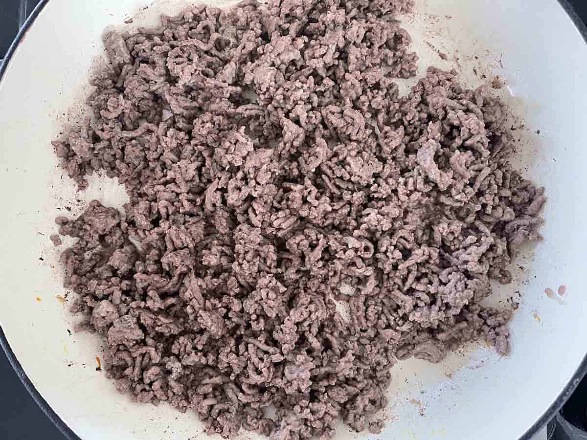 flour added to mince.