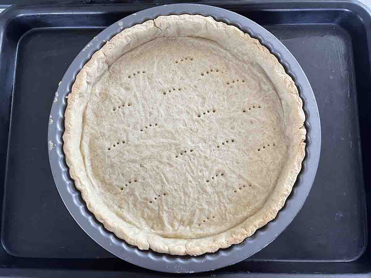 cooked tart case.
