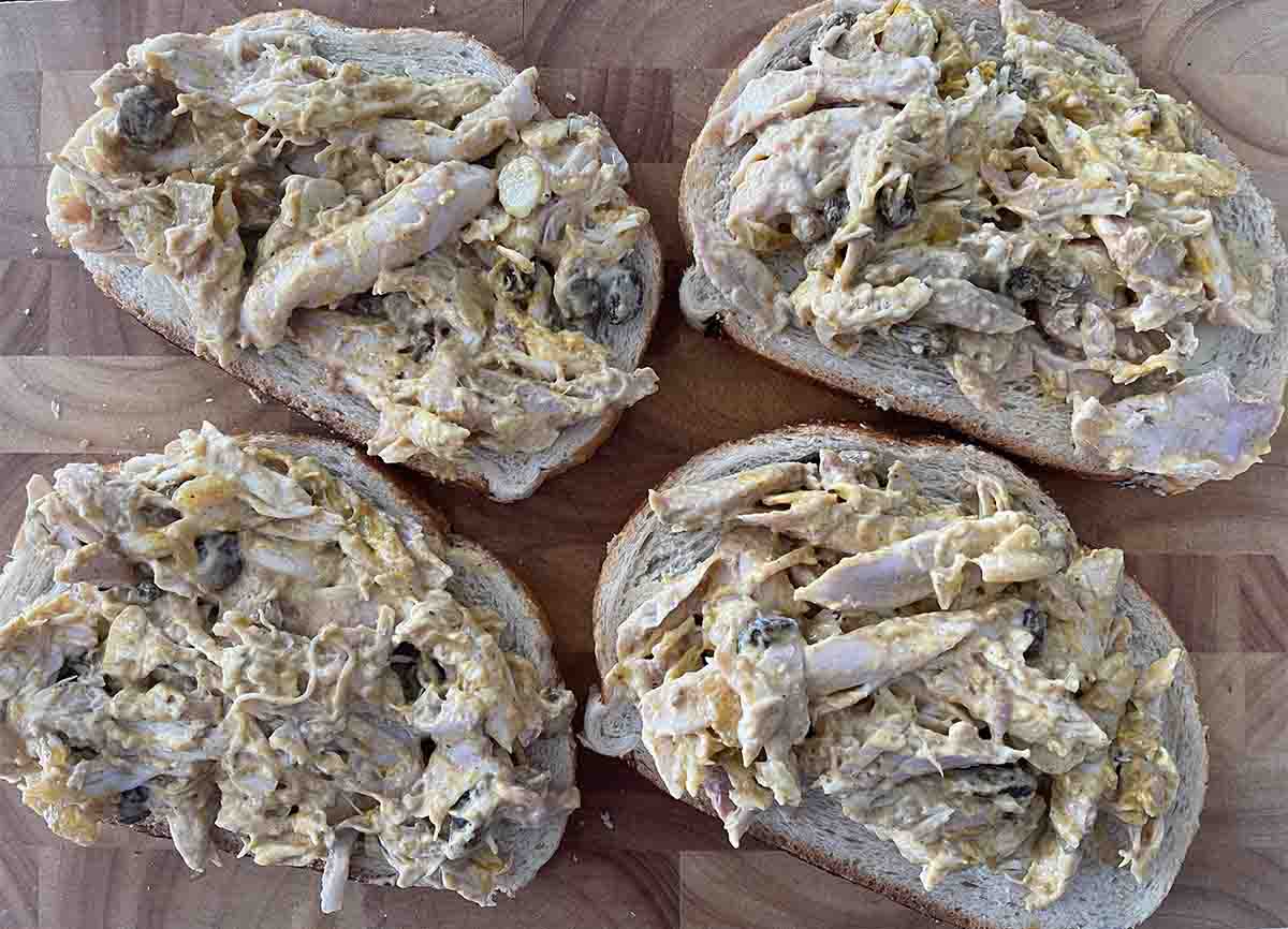 bread topped with chicken mixture.