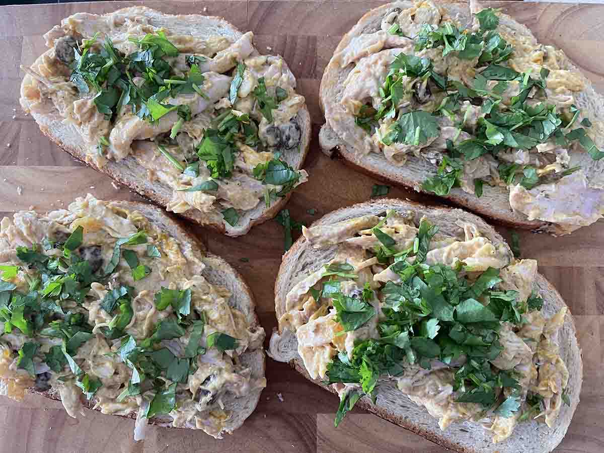 chopped coriander on chicken mixture.