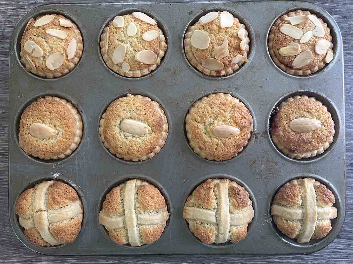 cooked tarts from the oven.