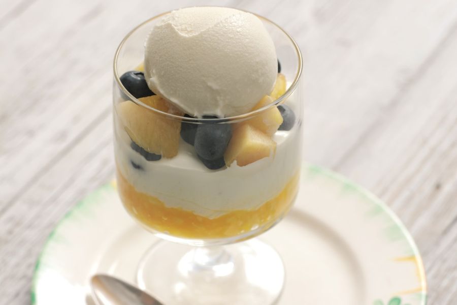 South African Nectarine Sundae South African Nectarine Sundae