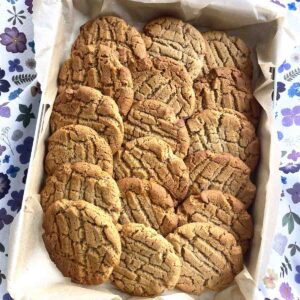 tin of Cornish fairings.