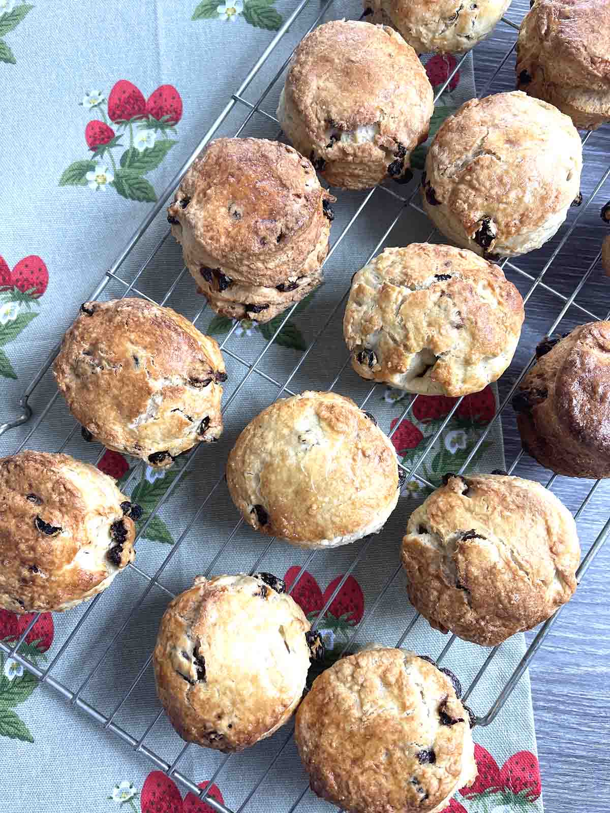 scones on a cooling rack.