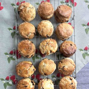 sultana scones on a cooling rack.
