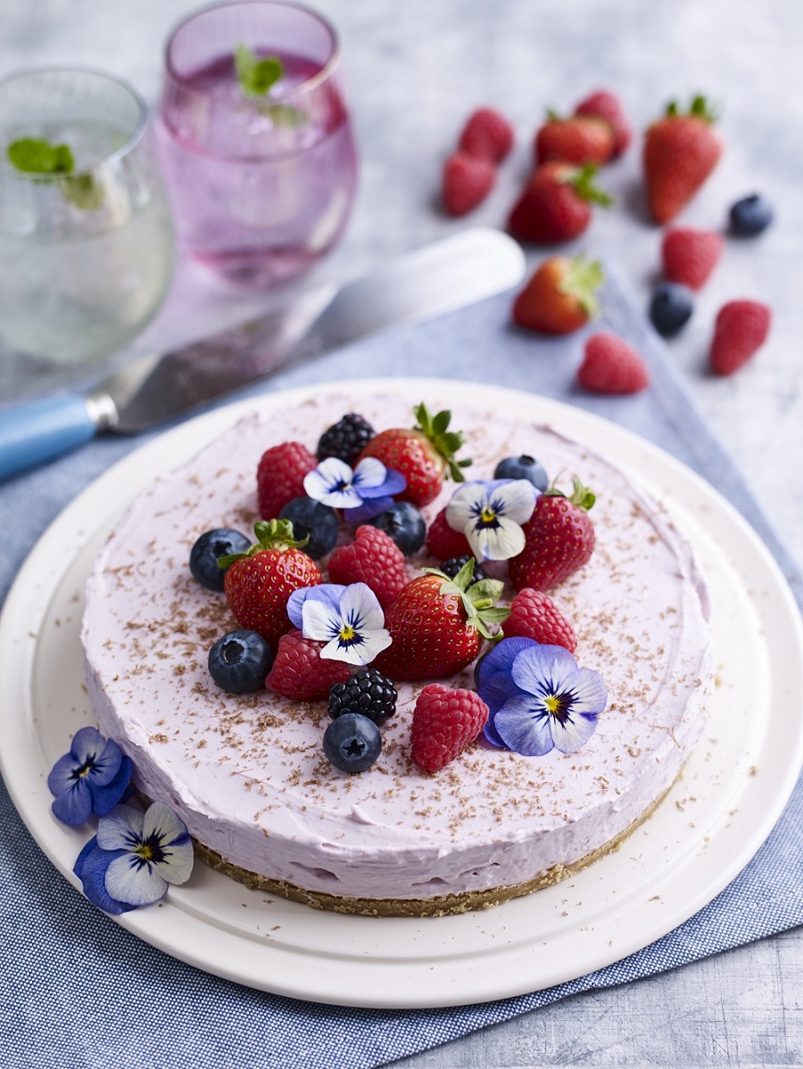 Mixed Berry Cheesecake: