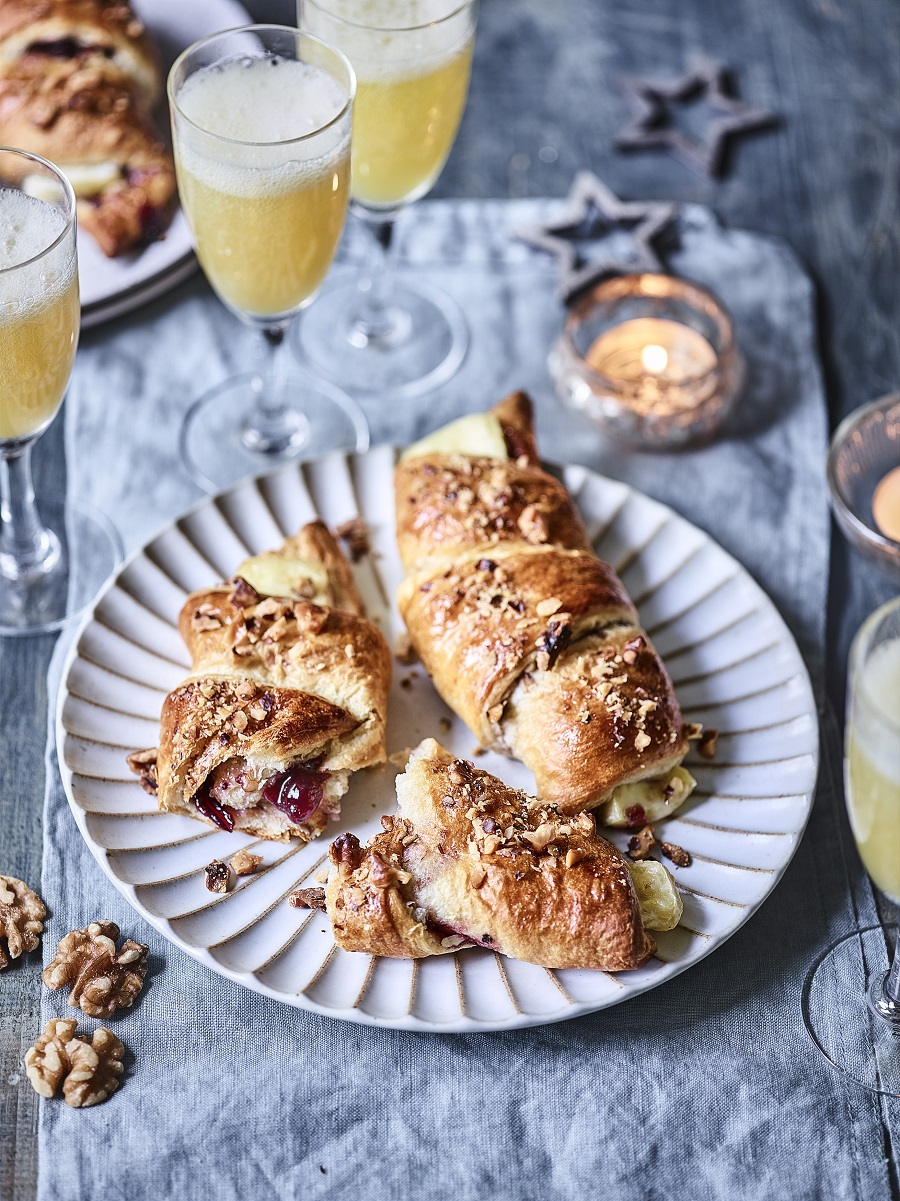 California Walnut, Brie & Cranberry Croissants