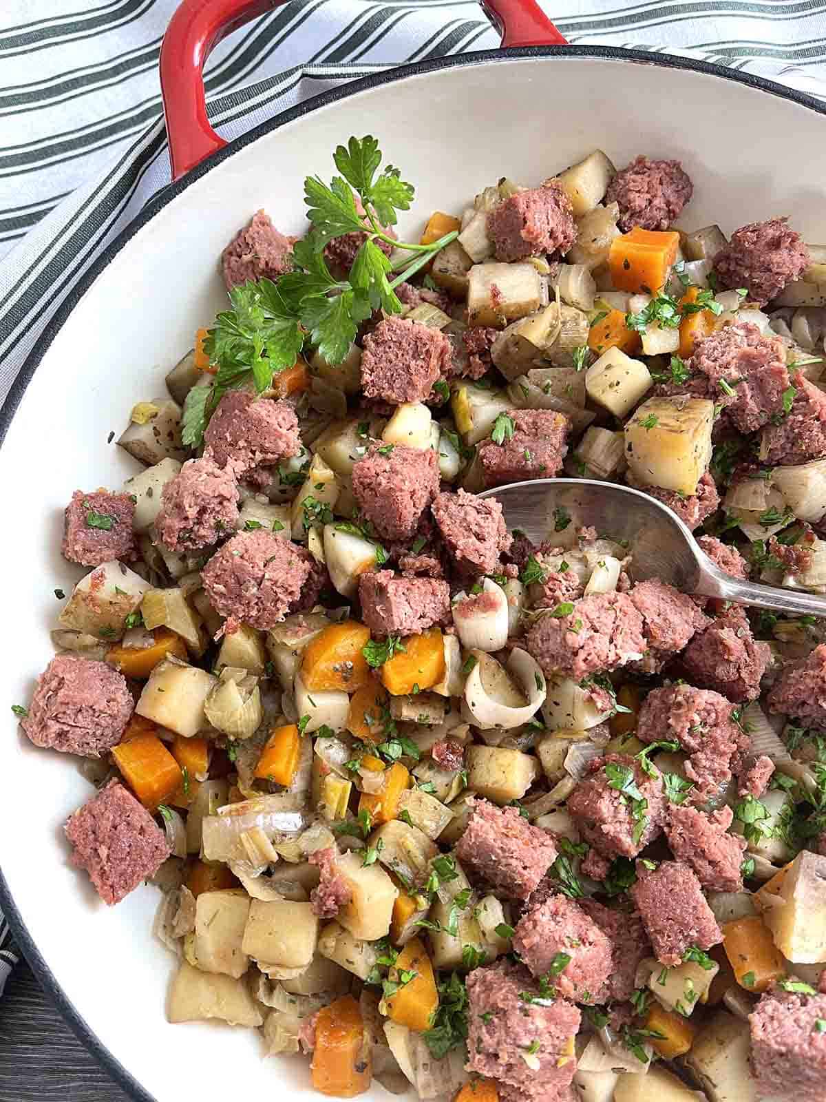 beef mixed with vegetables.