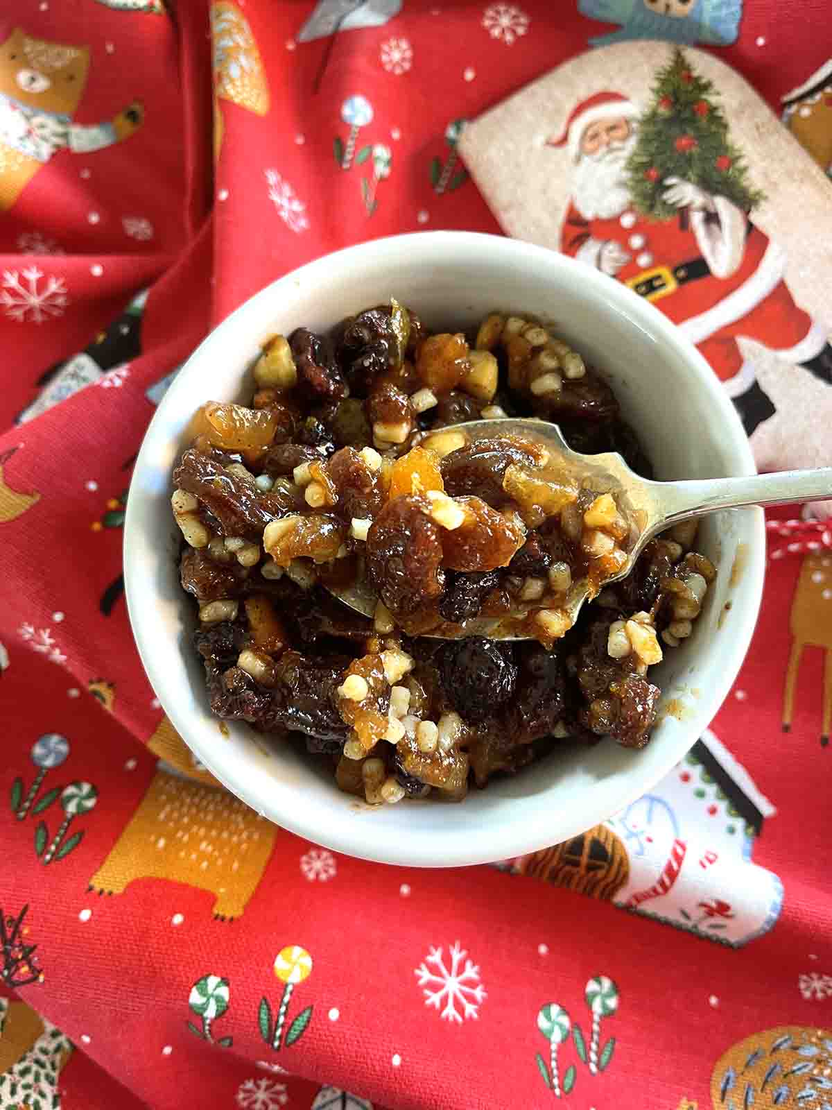 spoonful of mincemeat.