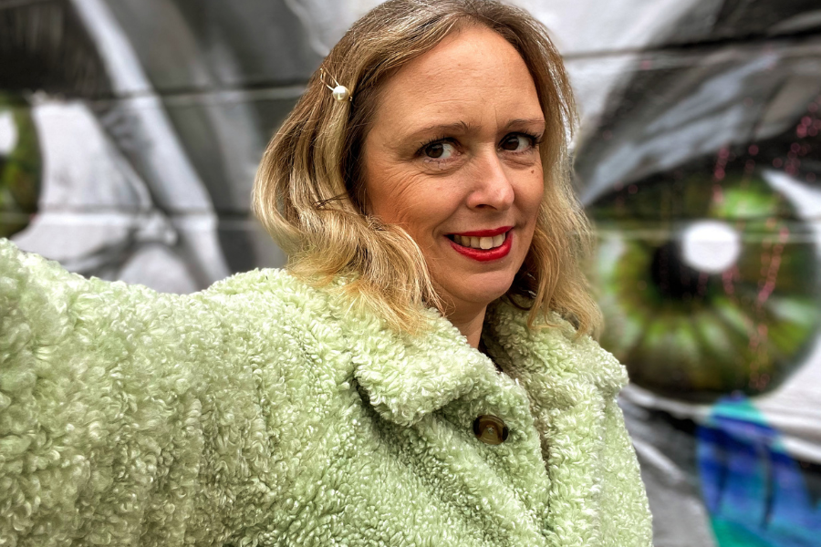 Can You Wear A Teddy Coat With A Skirt? Can You Wear A Teddy Coat With A Skirt?