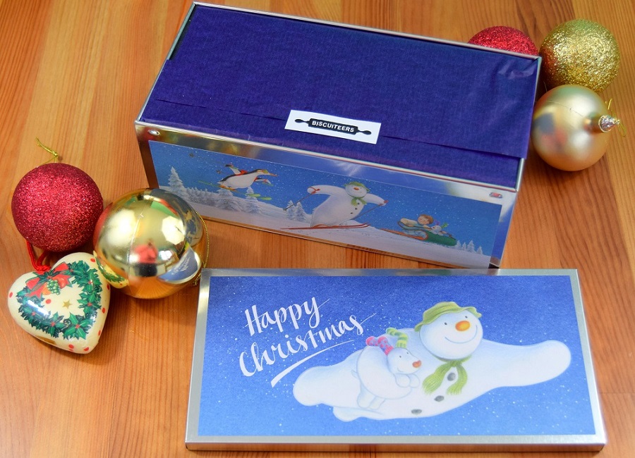 The Snowman™ And The Snowdog Biscuit Tin Review. 