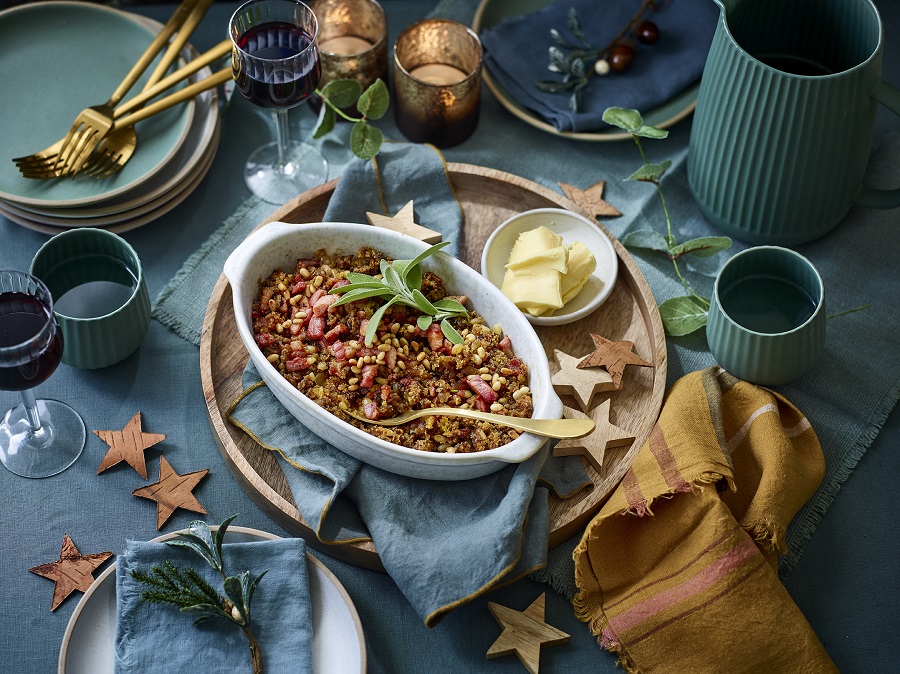 Saffron Bun Christmas Stuffing
