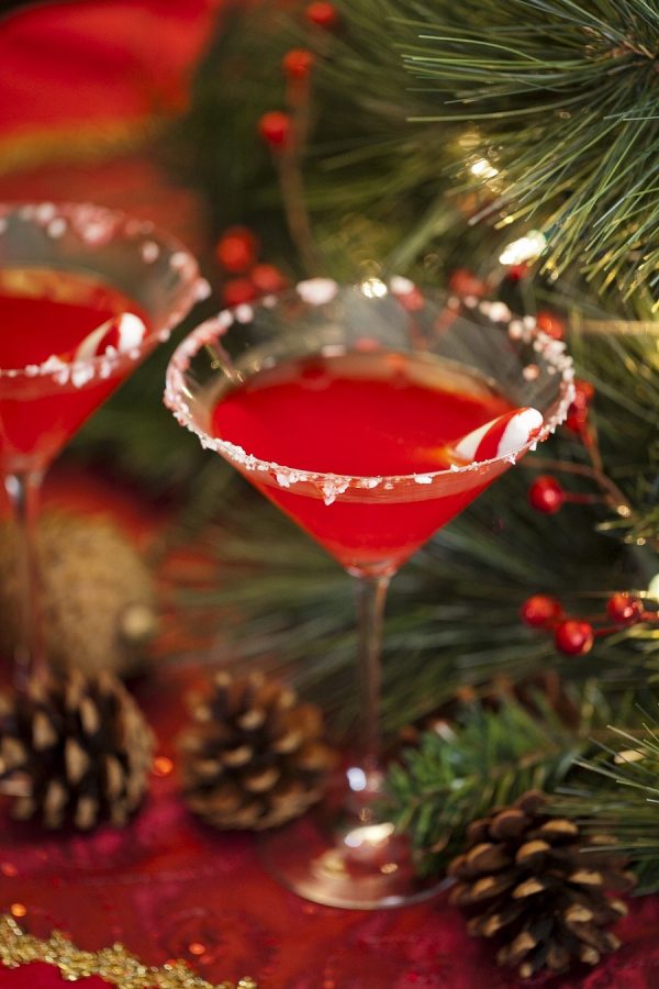 Peppermint Swirl Holiday Cocktails.