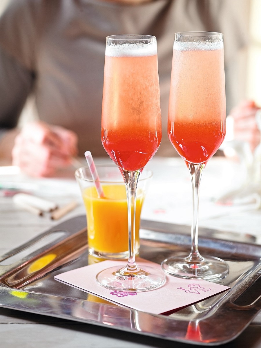 Heston’s Plum Fizz