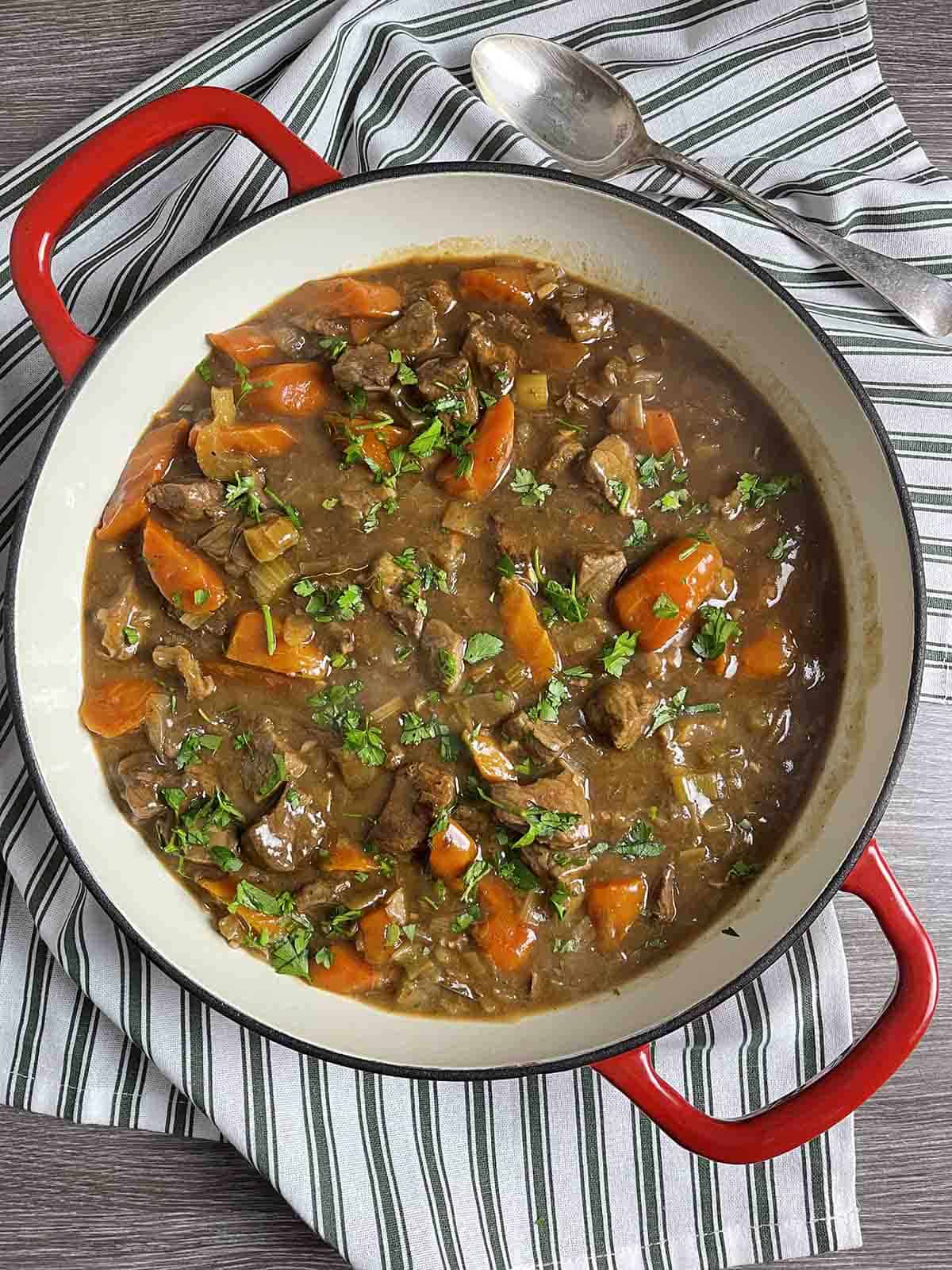 slow cooker beef and ale stew in a dish.