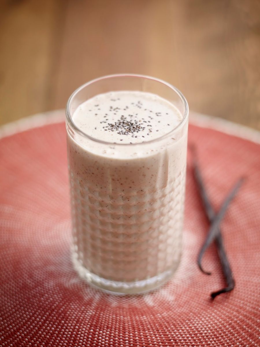 Nut Butter Vanilla Breakfast Smoothie.