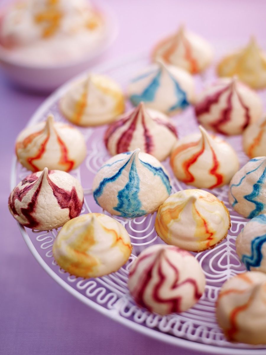 Rocks Meringue Kisses