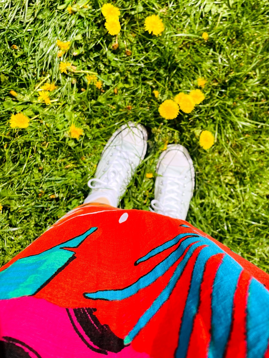 a bright Print maxi dress Converse with a dress