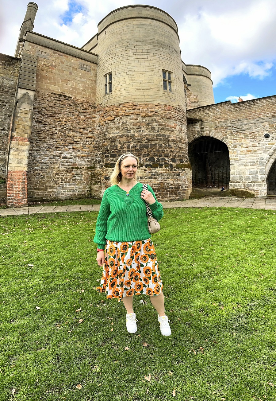 5 Reasons Why You Should Add A Sunflower Dress To Your Wardrobe 5 Reasons Why You Should Add A Sunflower Dress To Your Wardrobe