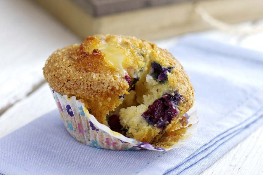BerryWorld Blueberry And Lemon Curd Muffins