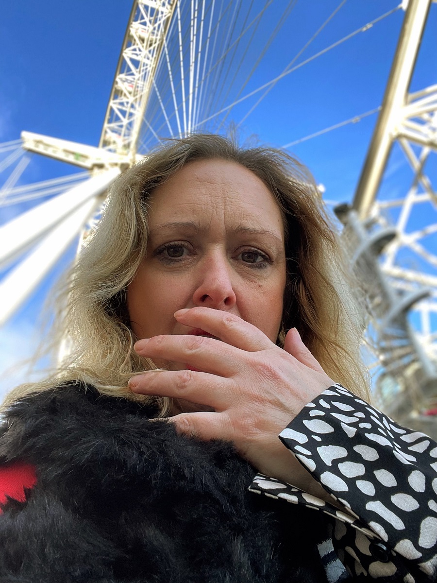 How To Dress For A London Eye Adventure