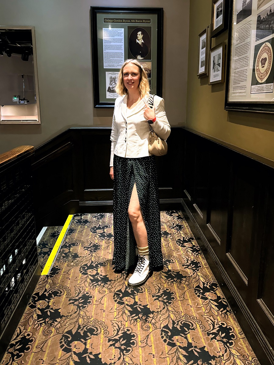 How To Make A Statement With Your Dr. Marten Boots. How To Style Dr. Martens Boots for a Bold Fashion Statement