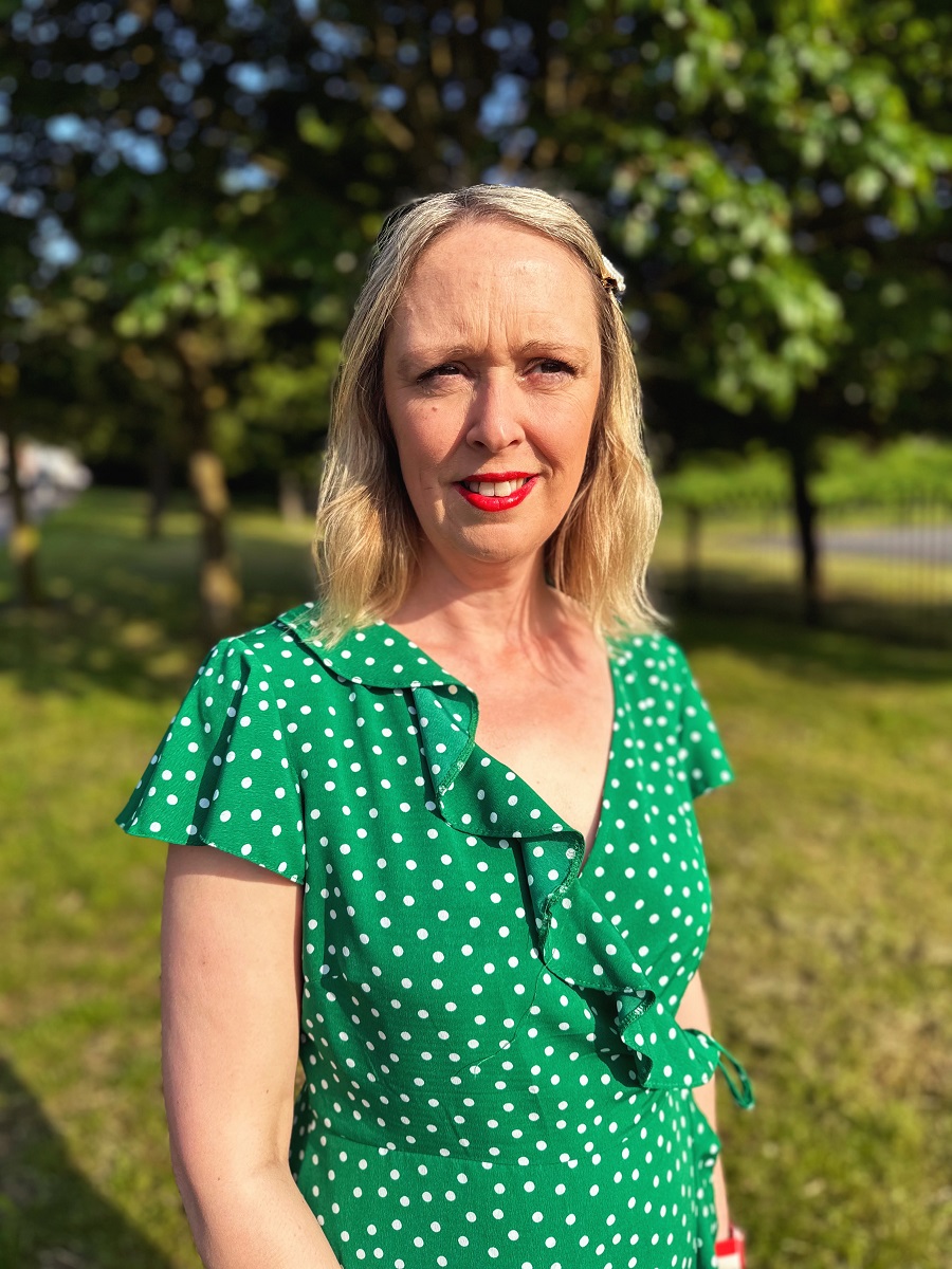 Styling The Green Polka Dot Dress Styling The Green Polka Dot Dress