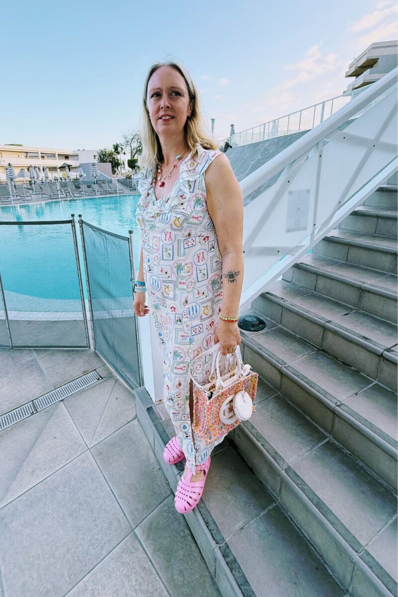 Why Jelly Sandals Are Back In Style And How To Wear Them In 2026