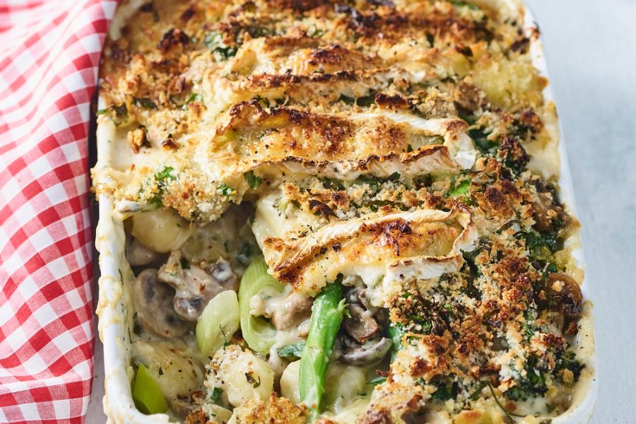 How To Make Le Rustique Camembert, Gnocchi and Leek Tray Bake