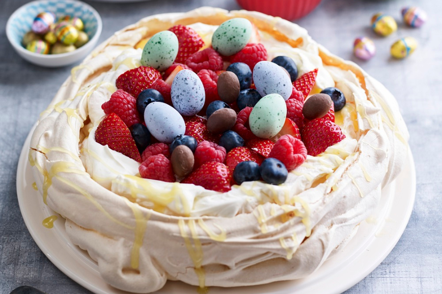 Mixed Berry Pavlova Mixed Berry Pavlova Recipe For Easter
