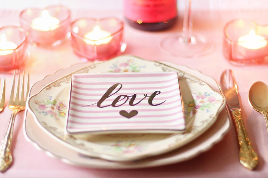 Vintage Inspired Valentines Tablescape