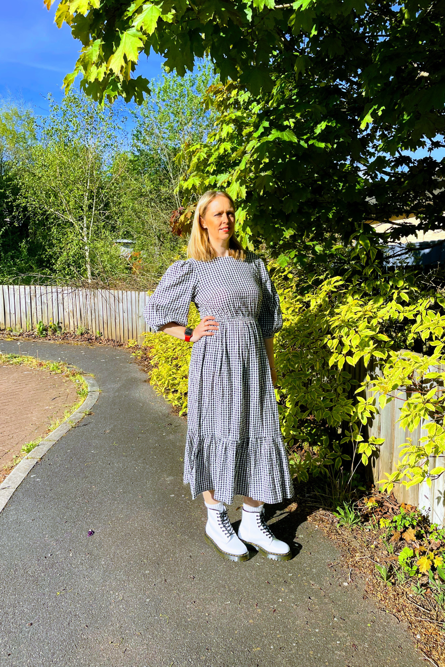 What To Wear To A BBQ What To Wear To A BBQ