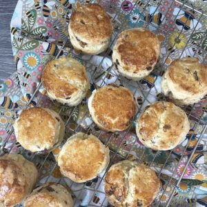 date scones on a rack.