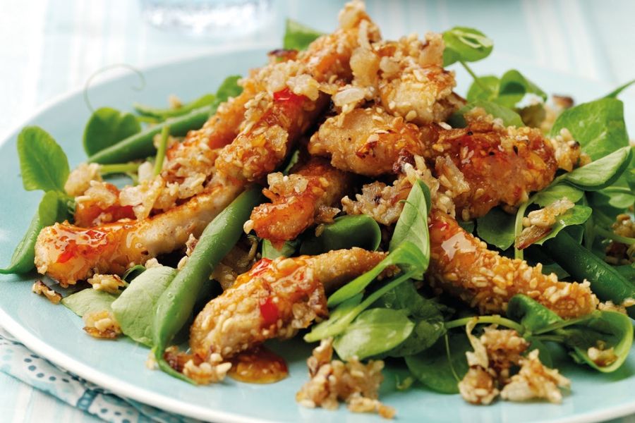 How To Make Warm Sweet Chilli Chicken Salad with Onion Oatmeal