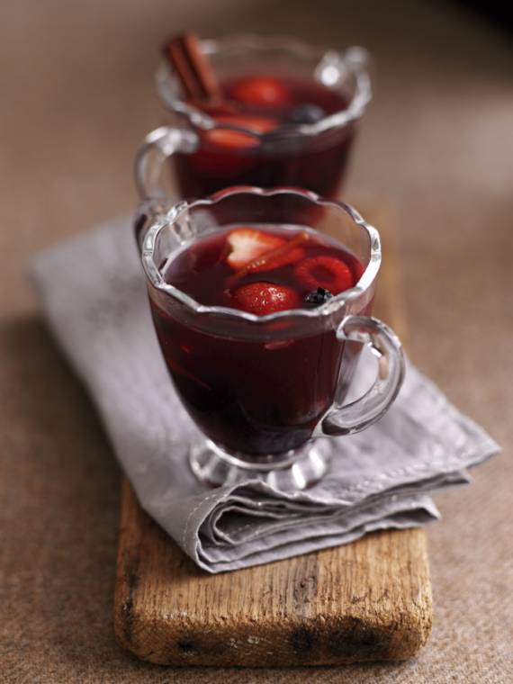 Mulled Wine: Homemade Christmas Recipe