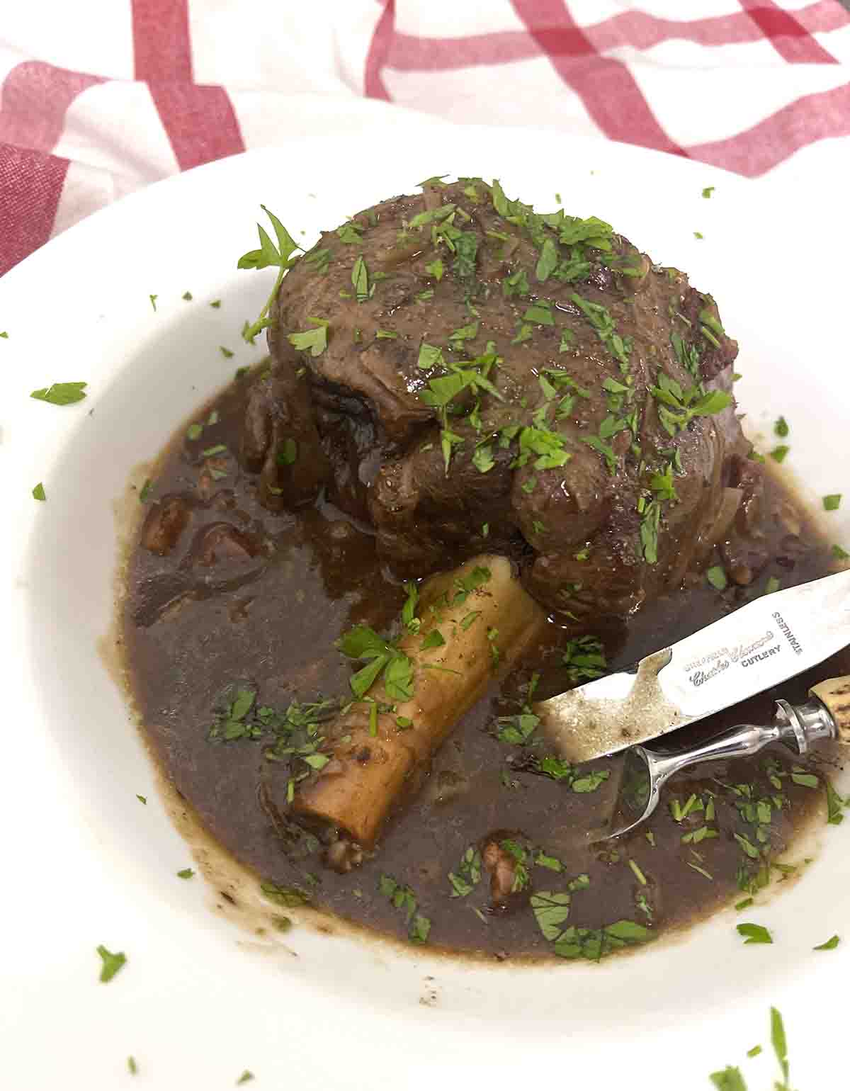 slow cooker venison shanks.