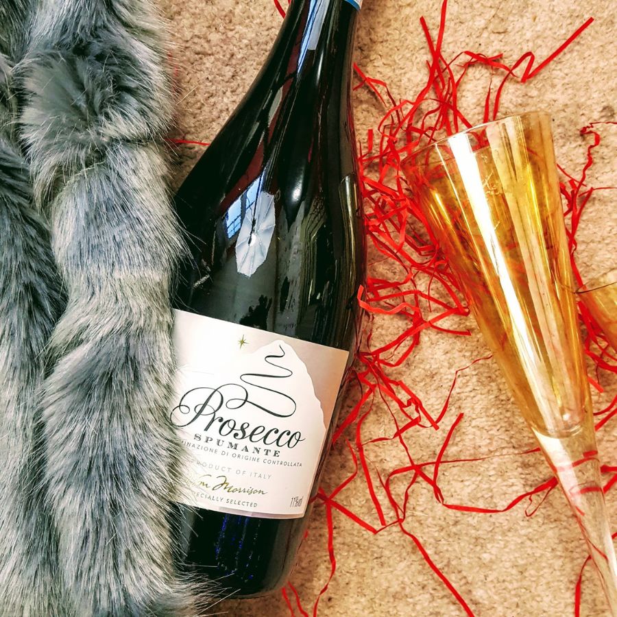 Creative Monday Cheers With Prosecco Cocktails