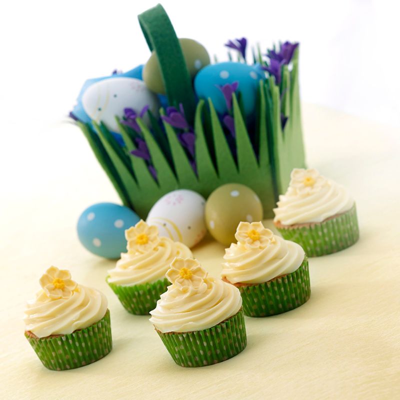 Daffodil Cupcakes