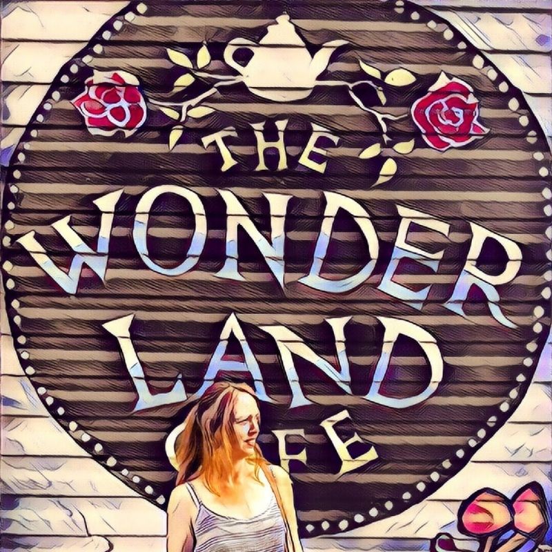Alice In Wonderland: The Wonderland Cafe