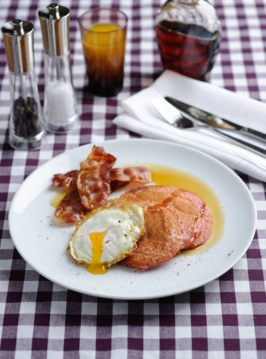 Beetroot Pancakes With Eggs, Smoked Bacon & Maple Syrup