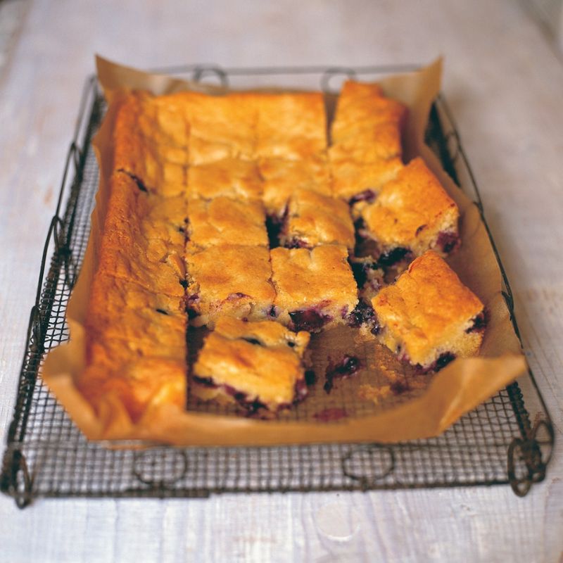 White Chocolate Blondie’s With Blueberries And Macadamia Nuts