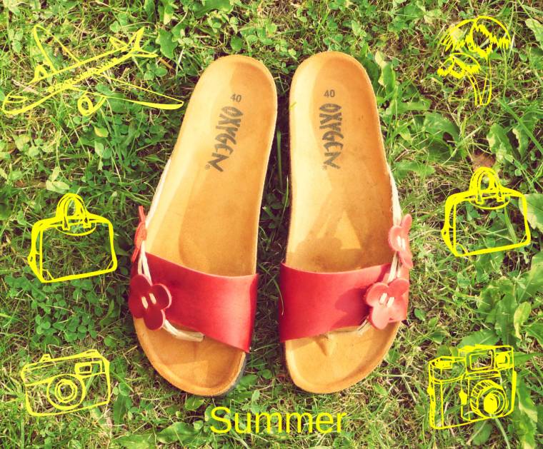 Summer Sandals Review | Red Feminine Flip-Flop 