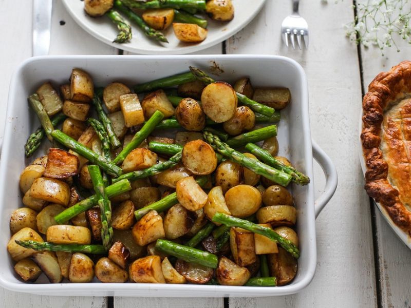 Balsamic Roasted New Potatoes With Asparagus
