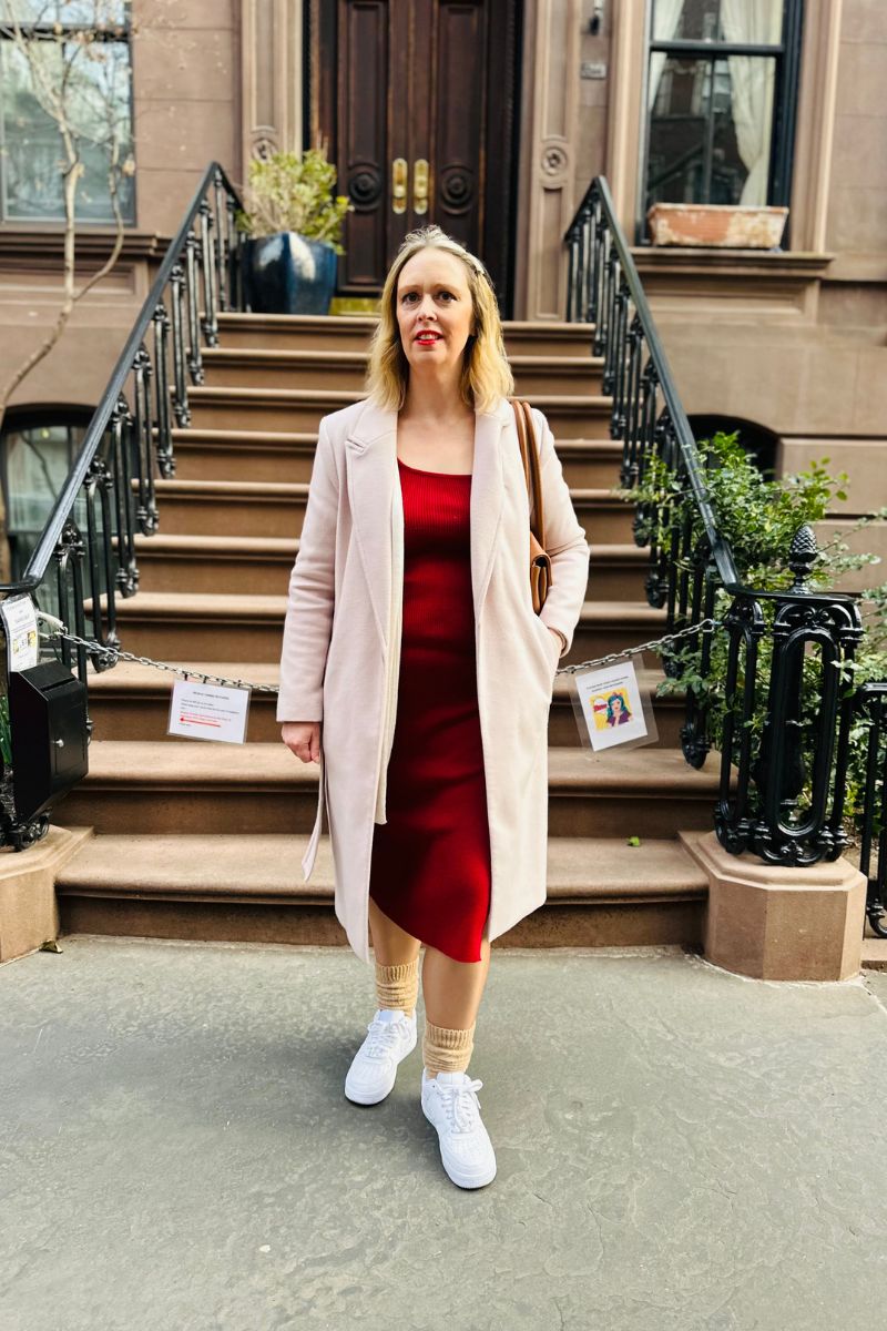 Standing Outside Carrie’s Iconic Apartment!