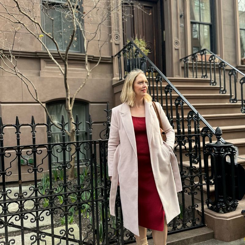 Standing Outside Carrie’s Iconic Apartment!